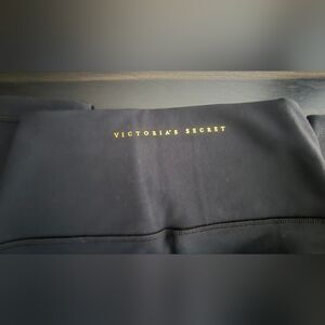 Victoria's Secret Black 7/8 Length Leggings Nwt Size 4/small